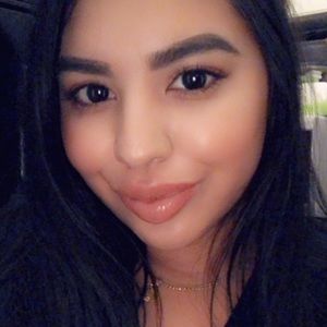 Meet your Posher, Gabrielle